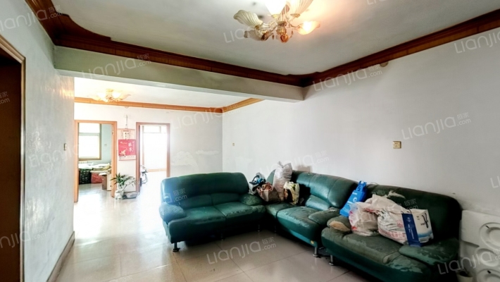 易成小区二手房实景图