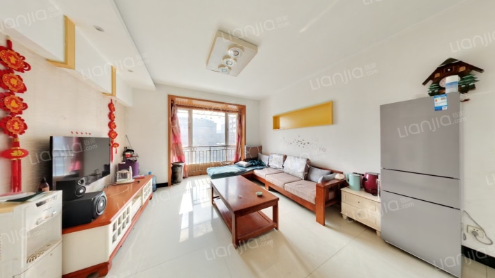 清江怡苑二手房实景图