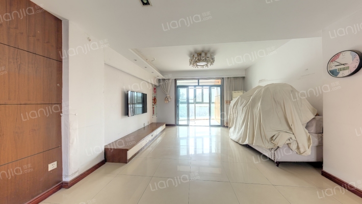 湖畔兰庭二手房实景图