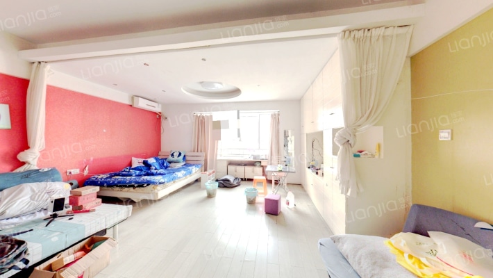 东城峰汇公寓二手房实景图