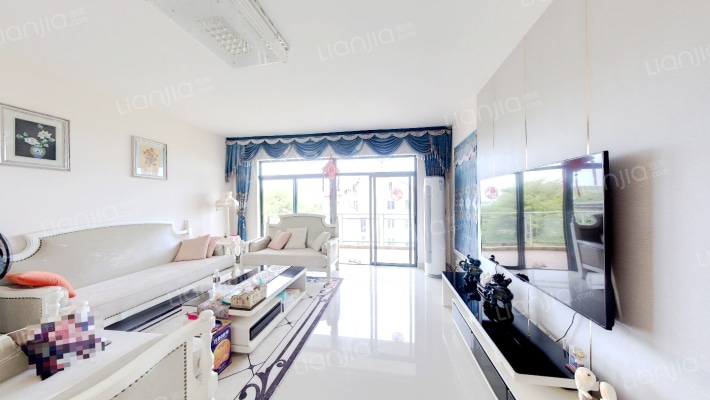 泰达比华利山庄二手房实景图