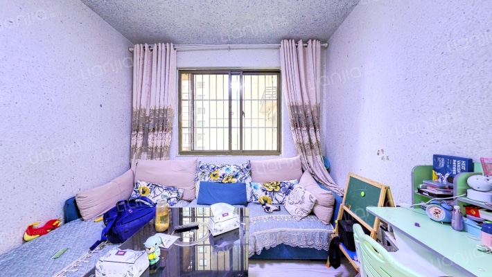 国际城F组团二手房实景图