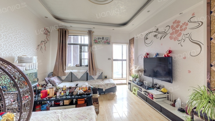 名流仕家二手房实景图