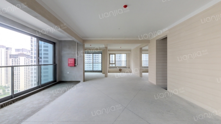 东厦滨江上品北区二手房实景图