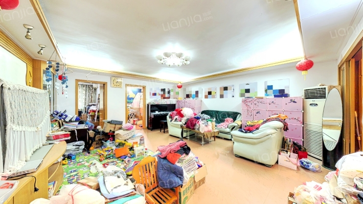 山海花园二手房实景图