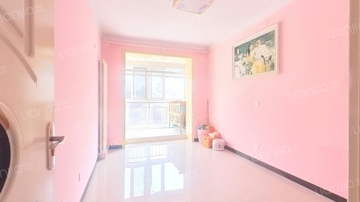 晶水花苑西区二手房实景图