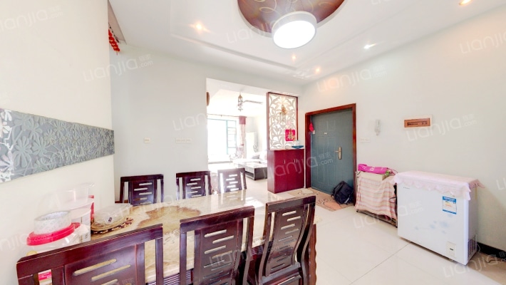 双兴名邸四季春天二手房实景图