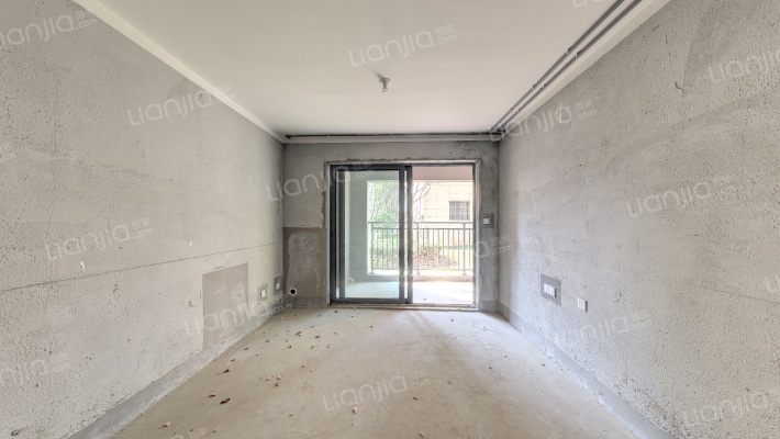 美的新华城二手房实景图