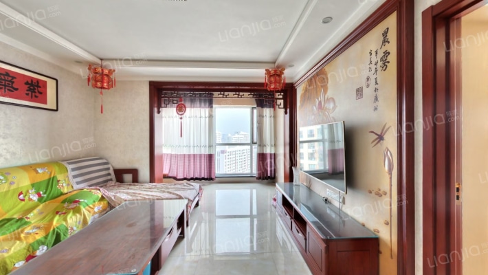 龙族峰景花园四期二手房实景图