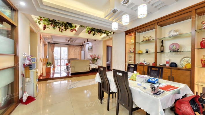 欧洲花园二手房实景图