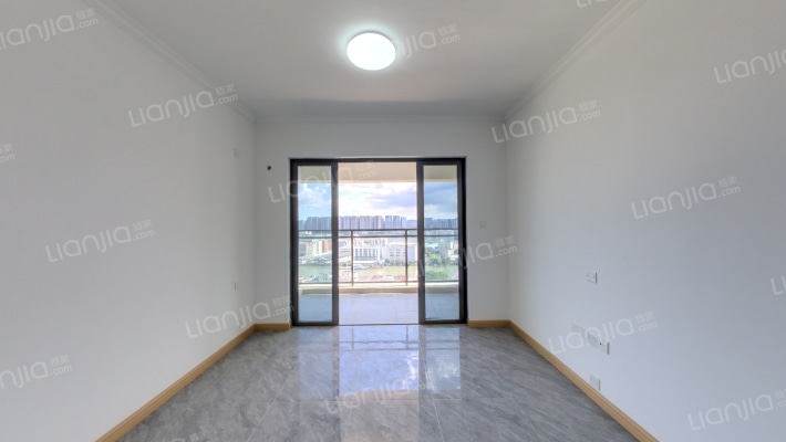 上乘蓝岸二手房实景图