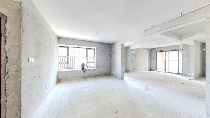 海日锦园二手房实景图