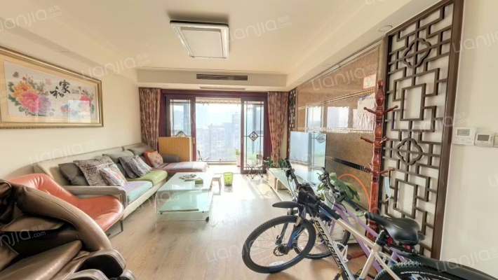 颐景花园二手房实景图