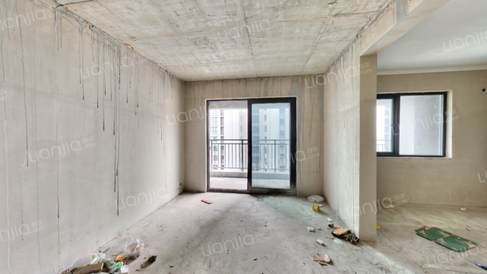 南山悦拾光二手房实景图