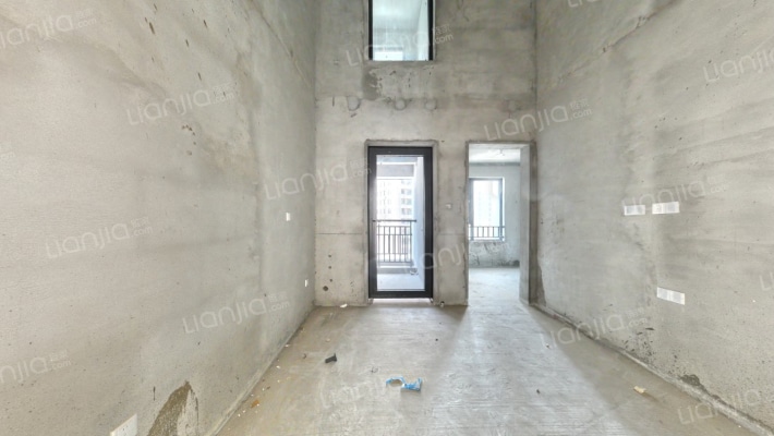 永恒理想中心二手房实景图