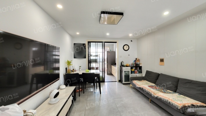 世纪广场二手房实景图