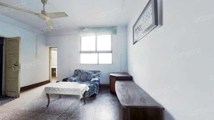 市政工程处住宅楼二手房实景图