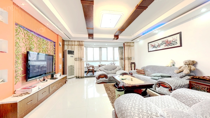 港龙大厦二手房实景图