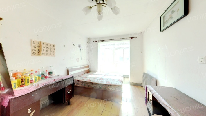 侯一小区二手房实景图