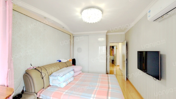 华科公寓二手房实景图