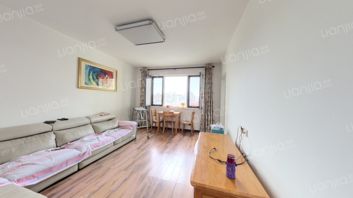 纳海嘉园二手房实景图