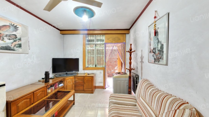 东方飘染厂家属院二手房实景图