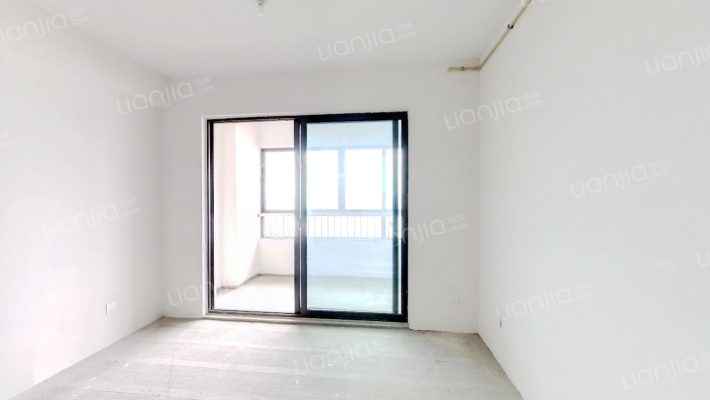 南门佳园二手房实景图