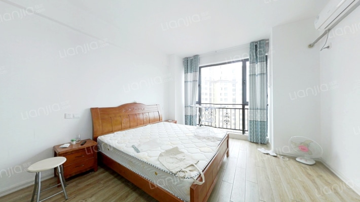 中熙凤凰城二手房实景图