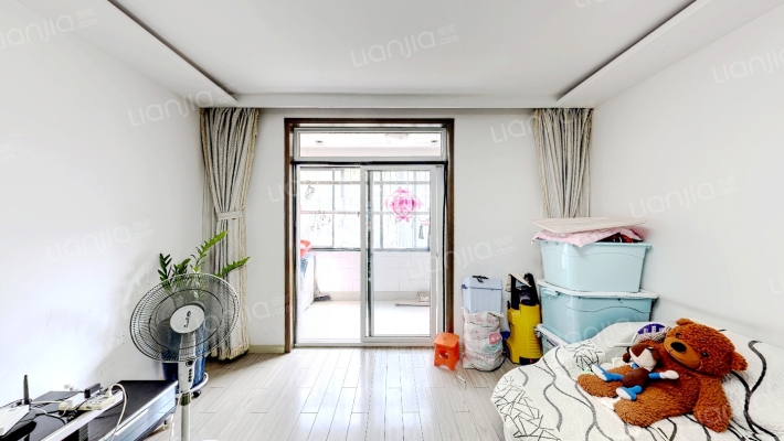高河花园二手房实景图
