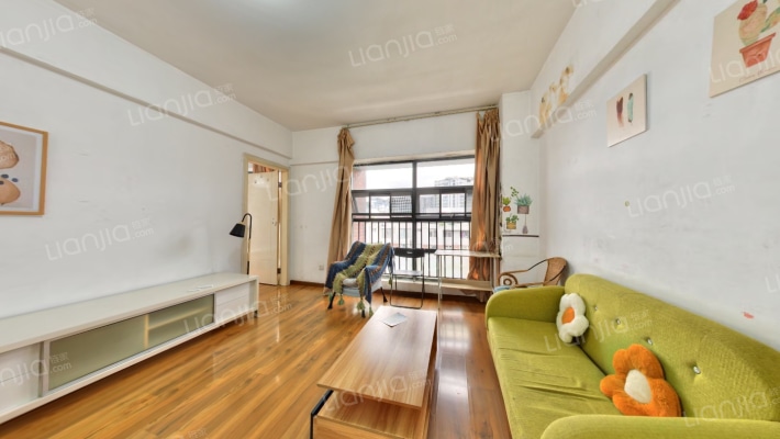 圣安卓国际公寓二手房实景图