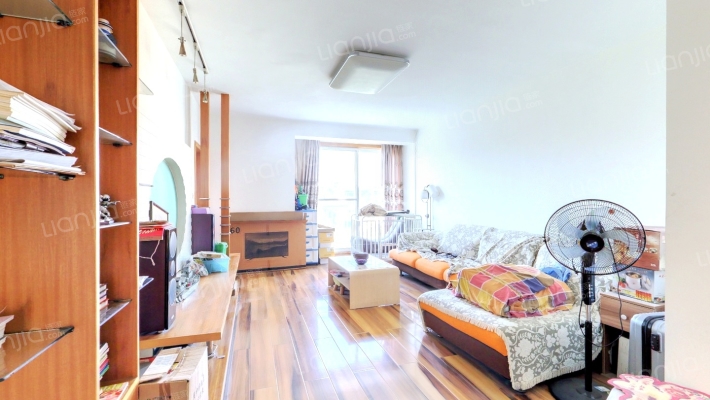 公园家二手房实景图