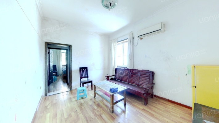 航天小区二手房实景图