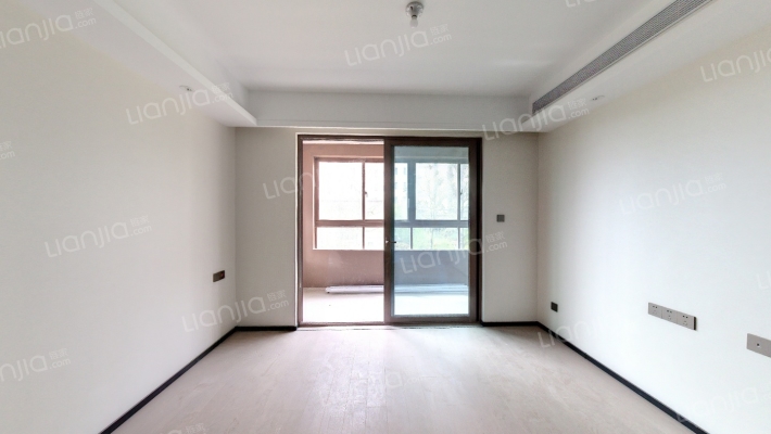 南山美锦二手房实景图