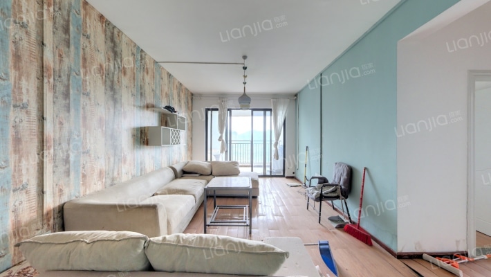 保利溪湖二手房实景图