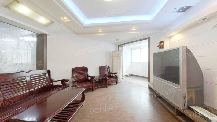 鲁班大厦二手房实景图