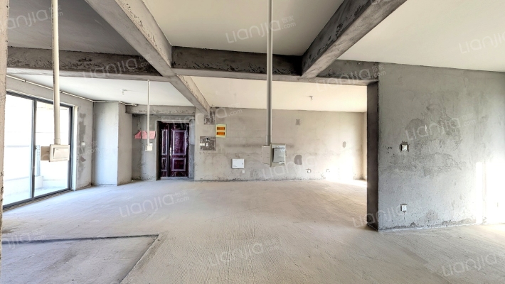 国投凤凰汇聚龙府二手房实景图