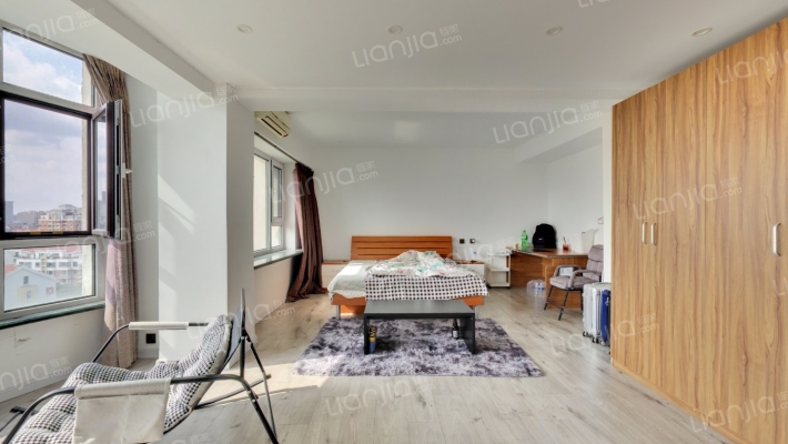 临河小筑二手房实景图