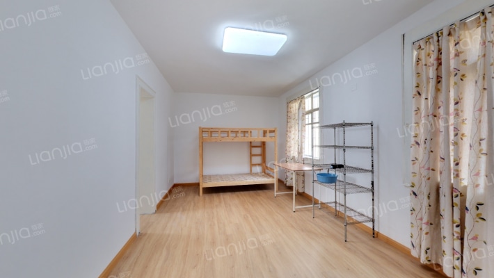 海昌大厦二手房实景图