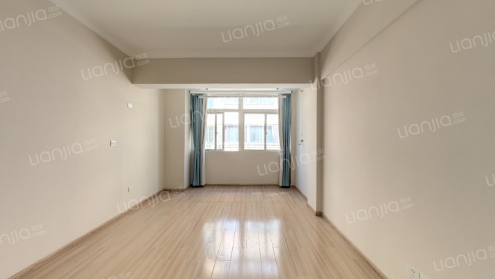 山鑫花园二手房实景图