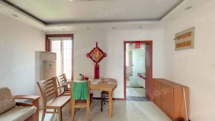 公园小区二手房实景图