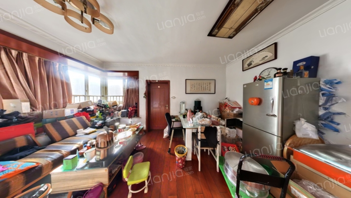 湖滨南苑二手房实景图