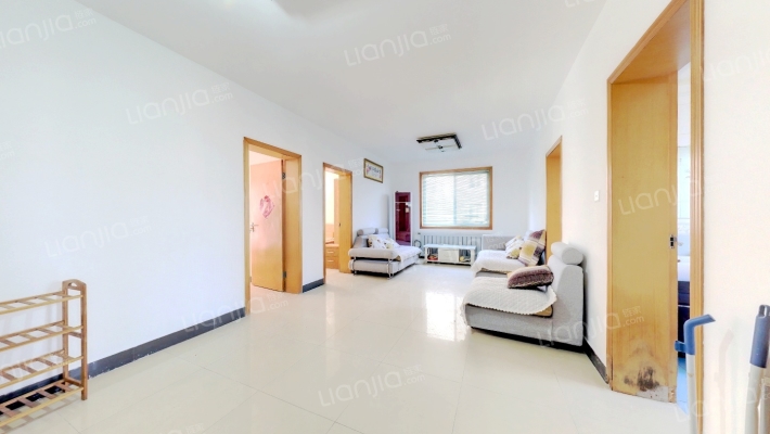 益兴名流花苑一期二手房实景图