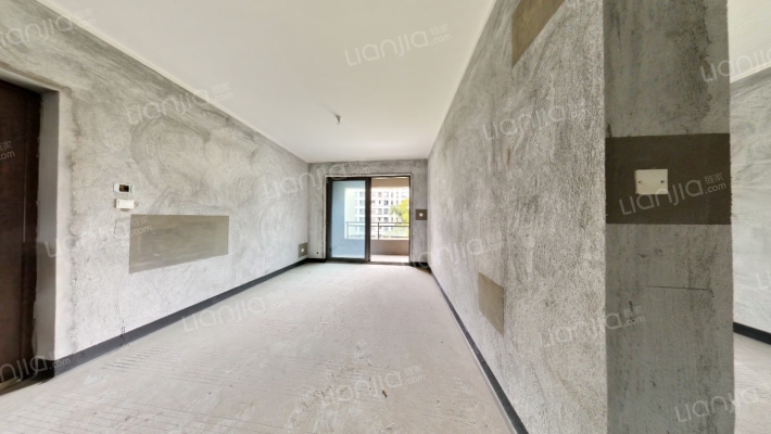 融创文旅城御辉二手房实景图