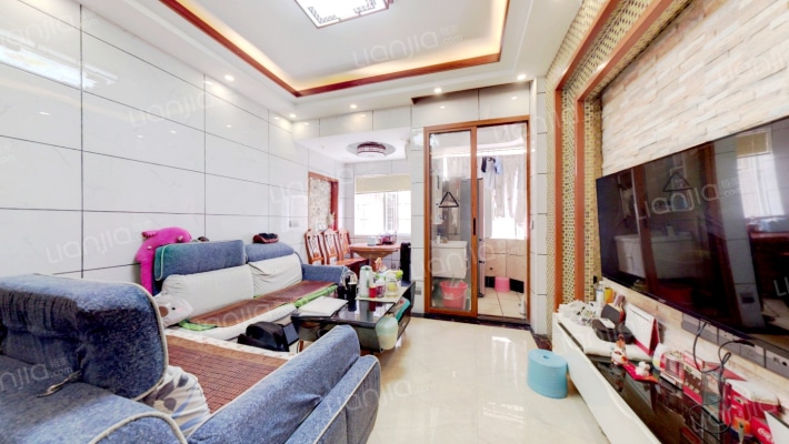 镇泰楼二手房实景图