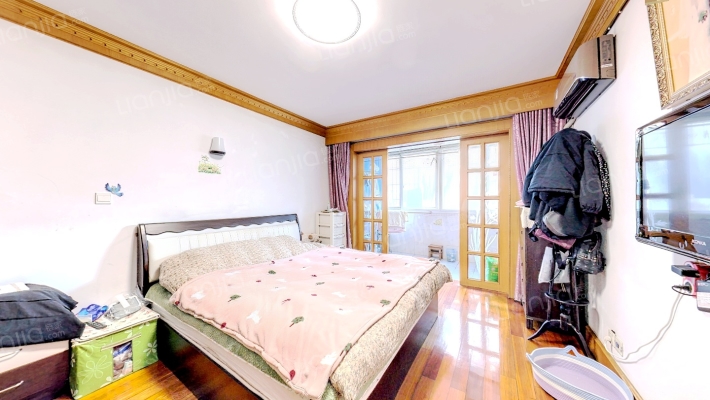 机关大院二手房实景图