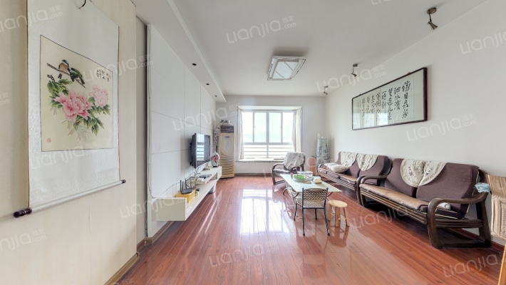 怡和苑北区二手房实景图