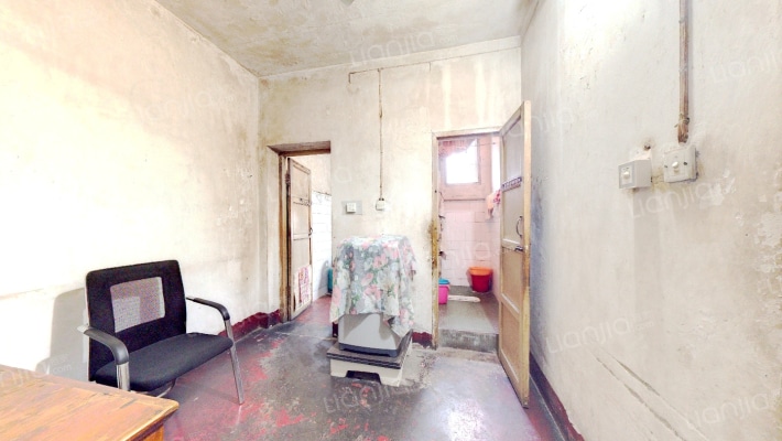 鸿翔巷二手房实景图