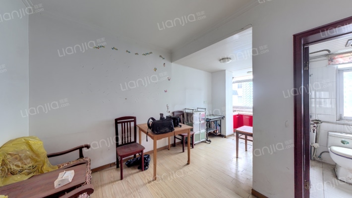 江滨新村西区二手房实景图