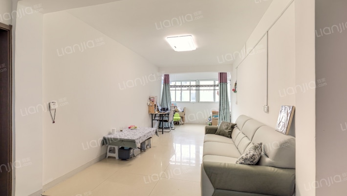 五彩小区二手房实景图