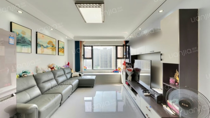 中新国际西城六区二手房实景图